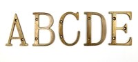 630.0008.45 Buchstabe, Messing patiniert Buchstabe "A"